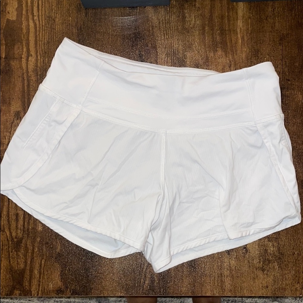 Lululemon run times short